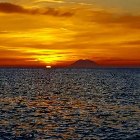 アパート 1 300 M. Dal Mare トロペーア